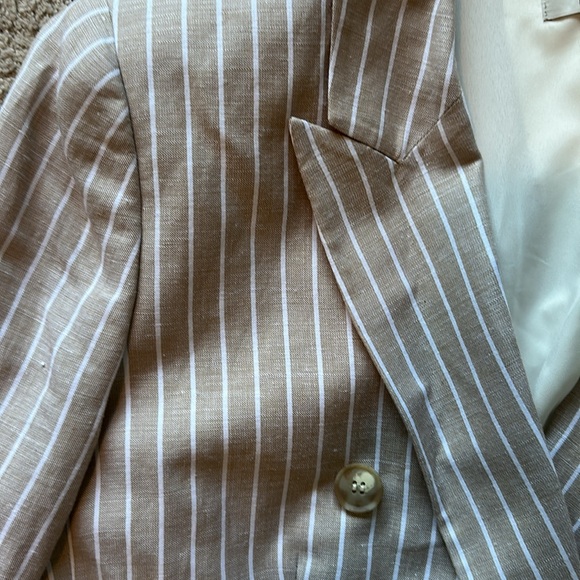 LOFT linen striped blazer - Picture 3 of 5